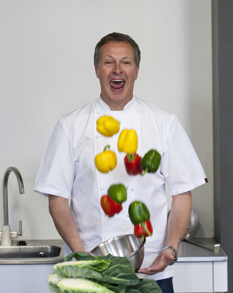 Nick Nairn is to open a new restaurant in Aberdeen