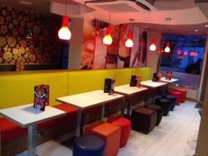 Lian Pu Express: colourful restaurant for vibrant food