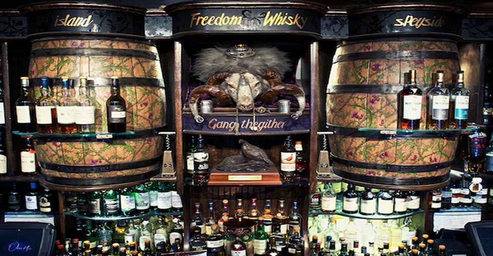 Oran Mor's Whisky Bar