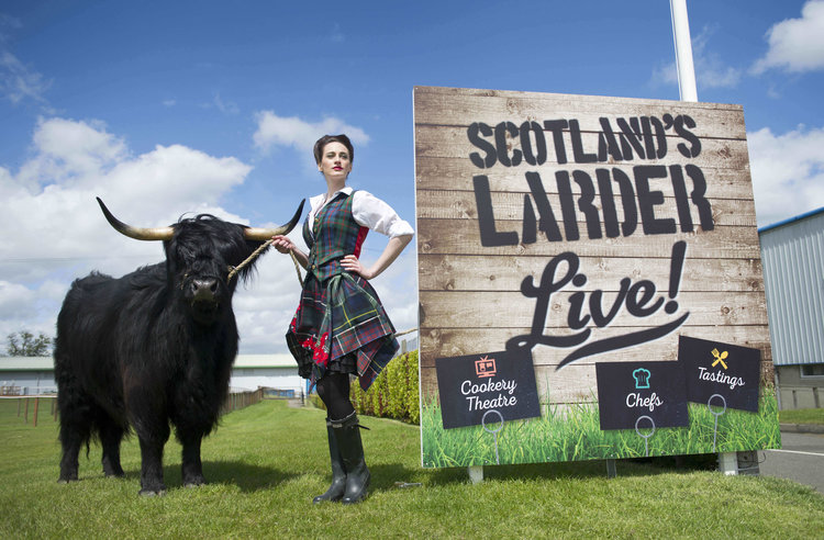 Beauty and the beast: from cows to the catwalk, the 2016 Royal Highland Show has it all! Model Victoria Middleton with Highland Cow, Shona the 15th of Woodneuk, adding a splash of glamour to the Royal Highland Centre, Edinburgh, as the build up begins for the 175th Royal Highland Show (18th-21st June). This year the Show will feature a new food and drink offering, ‘Scotland’s Larder Live!’. Victoria will be appearing on the catwalk at the Royal Highland Show as part of the National Sheep Association’s Fashion Show on Friday 19th and Sunday 21st June at midday and 2.30pm. 1 June 2015. Picture by JANE BARLOW Pic: Jane Barlow janebarlowphotography@gmail.com 