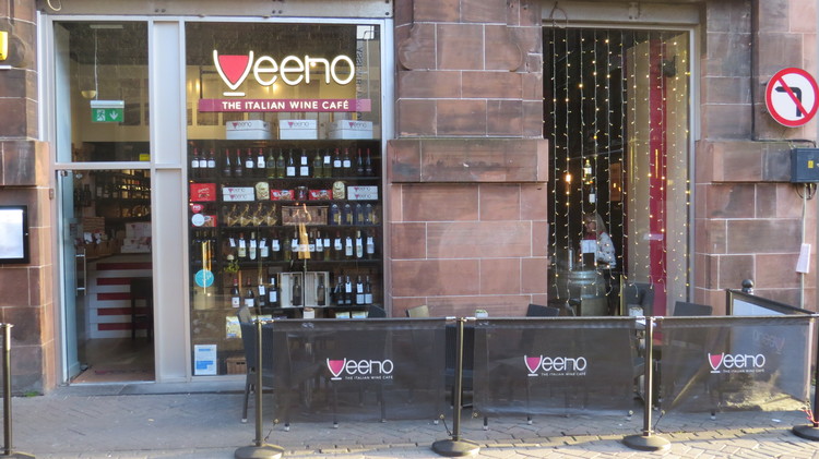 Veeno on Rose Street: Sicilian wine and spuntini are the house specialities.
