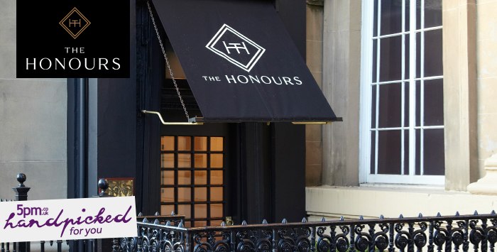 Make Sundays special with lunch for two at The Honours, Glasgow.